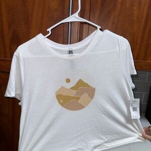 Vuori White Tee with Landscape Grapic